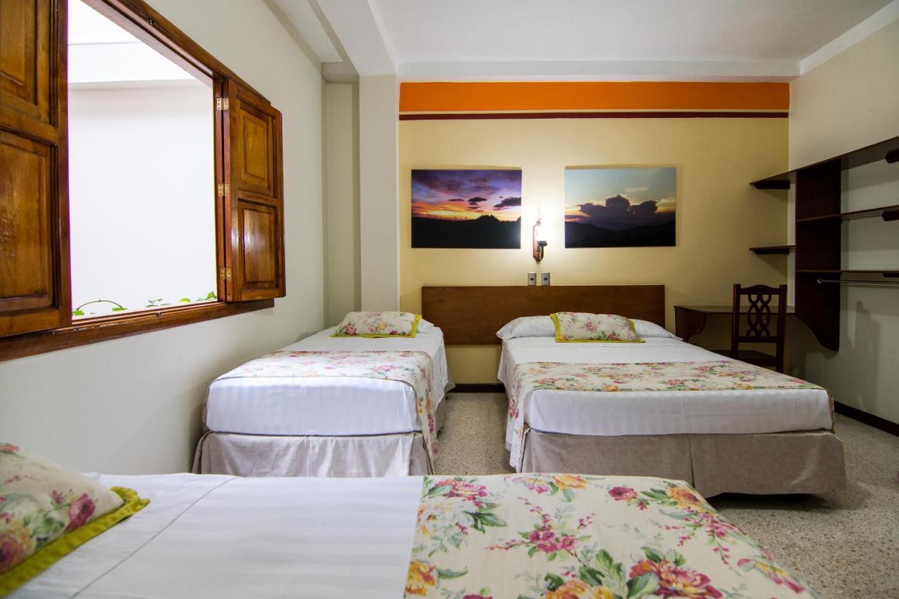 Hotel Valdivia Plaza Jardín Zewnętrze zdjęcie