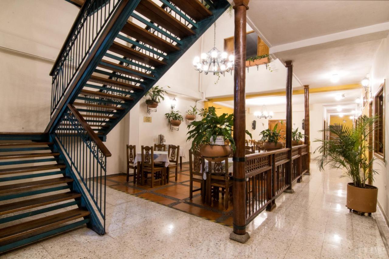 Hotel Valdivia Plaza Jardín Zewnętrze zdjęcie
